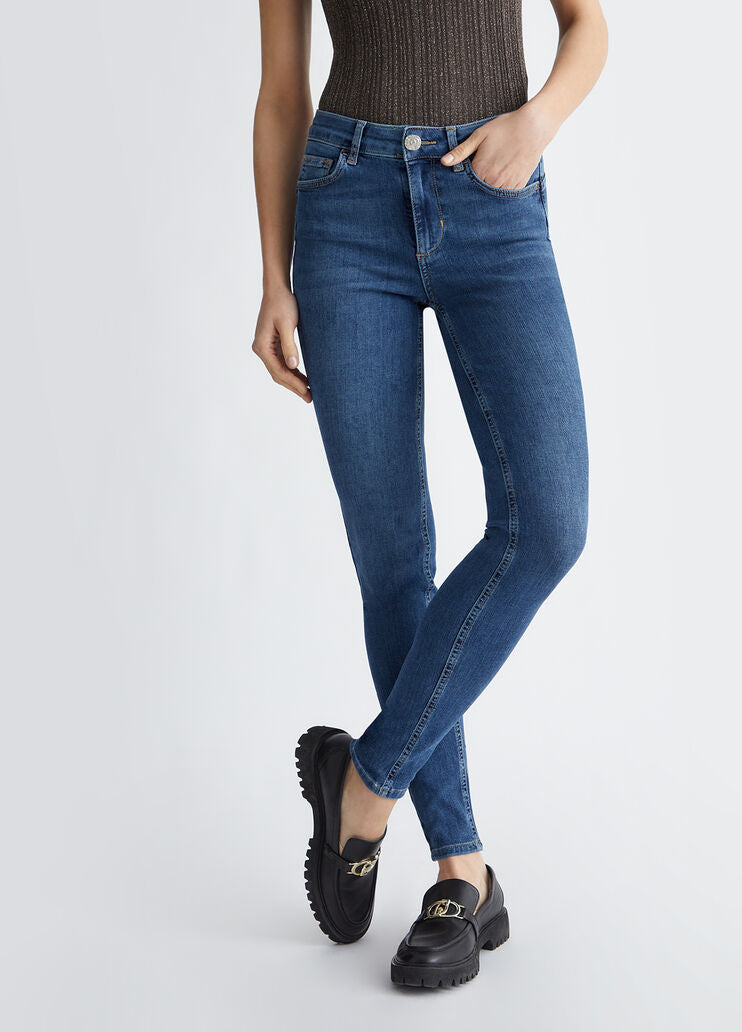 Jean skinny à taille haute