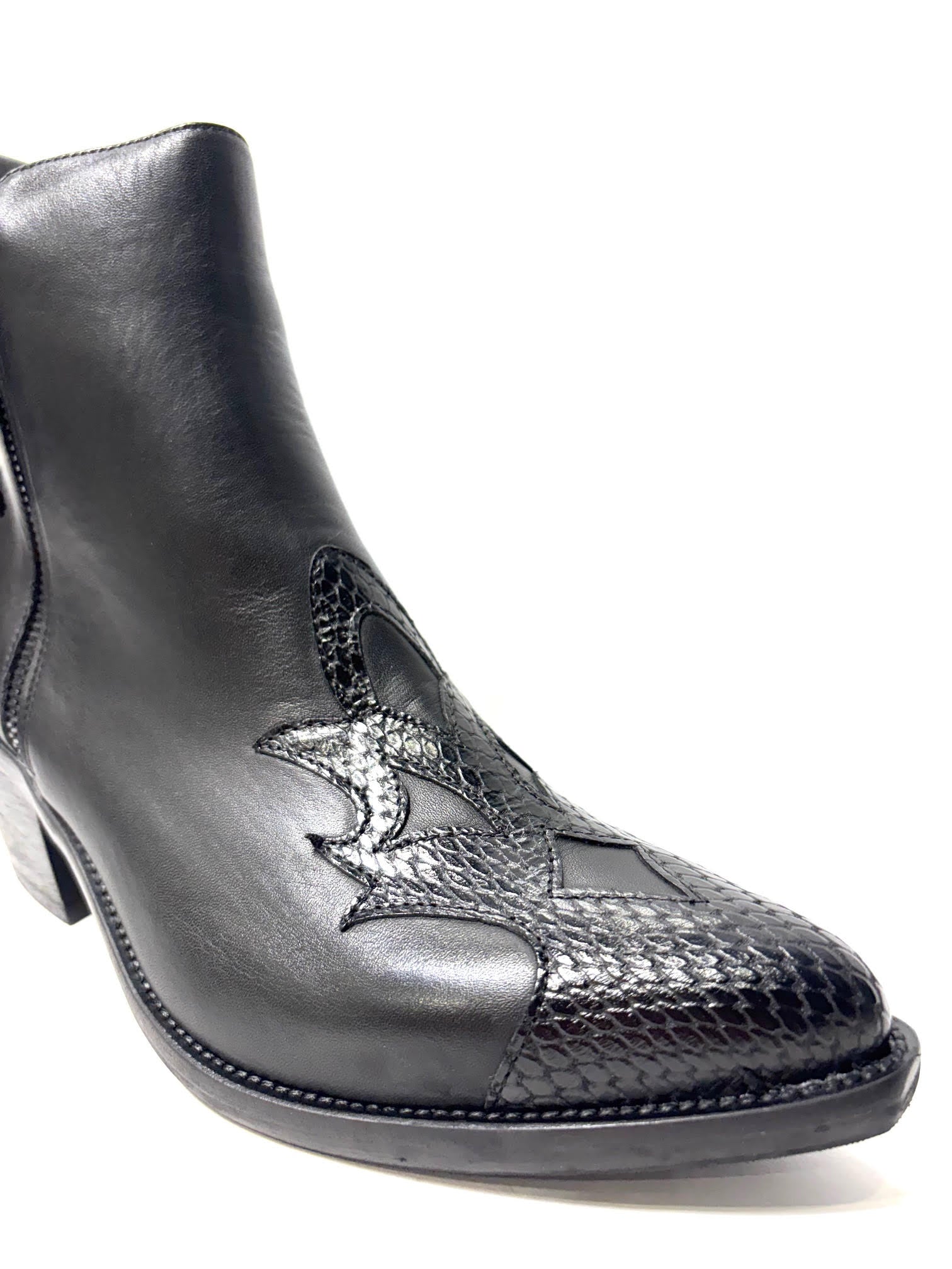 5000003153869_5000003153852_5000003153845_5000003153838_5000003153821_(9516__NOIR__3__20250715115428049.jpg)_ORGAHUB