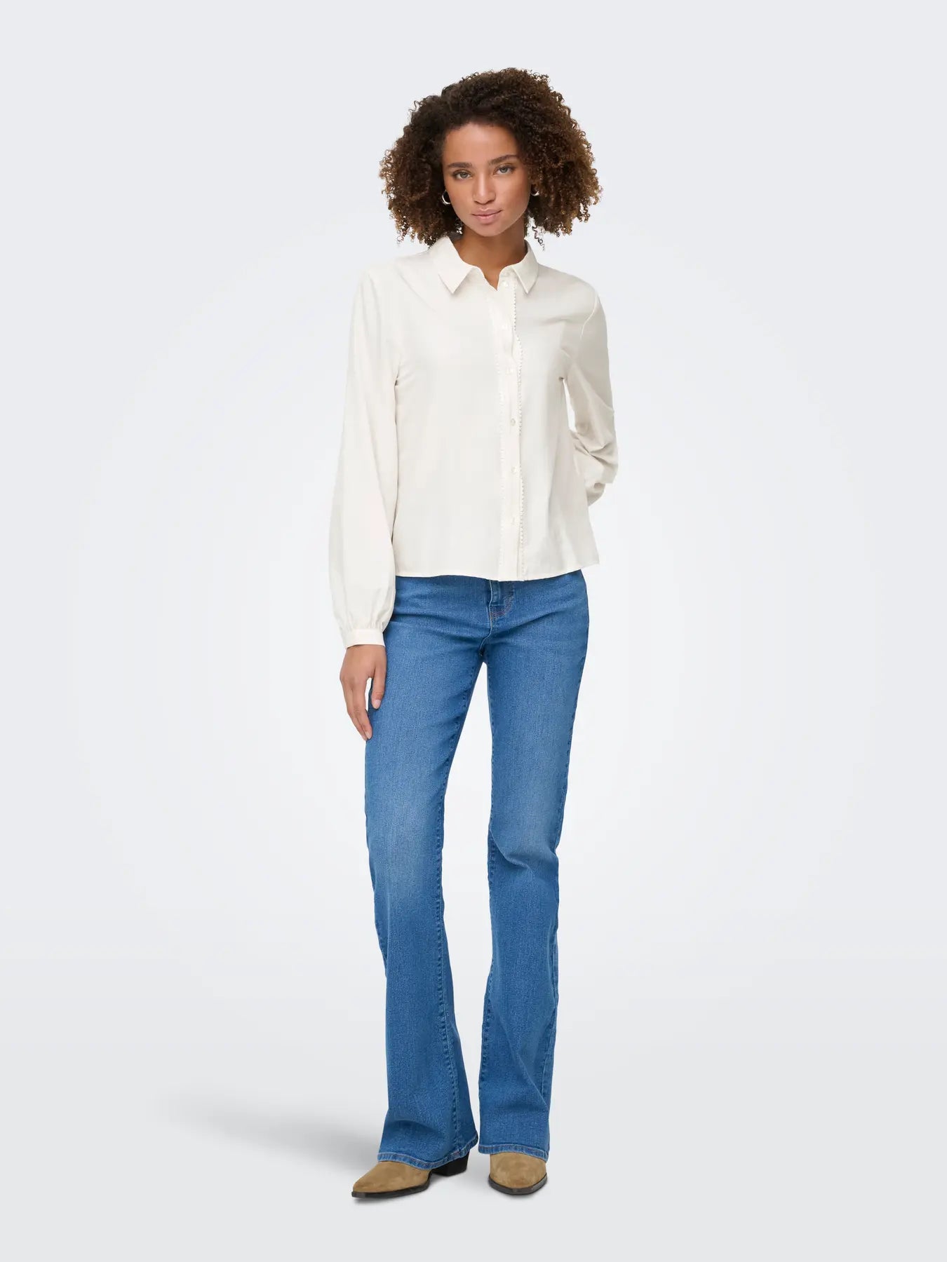 5715733910889_5715733910988_5715723778864_5715723778888_5715733910872_(15355549__Cloud Dancer__2__20250912123040400.jpg)_ORGAHUB