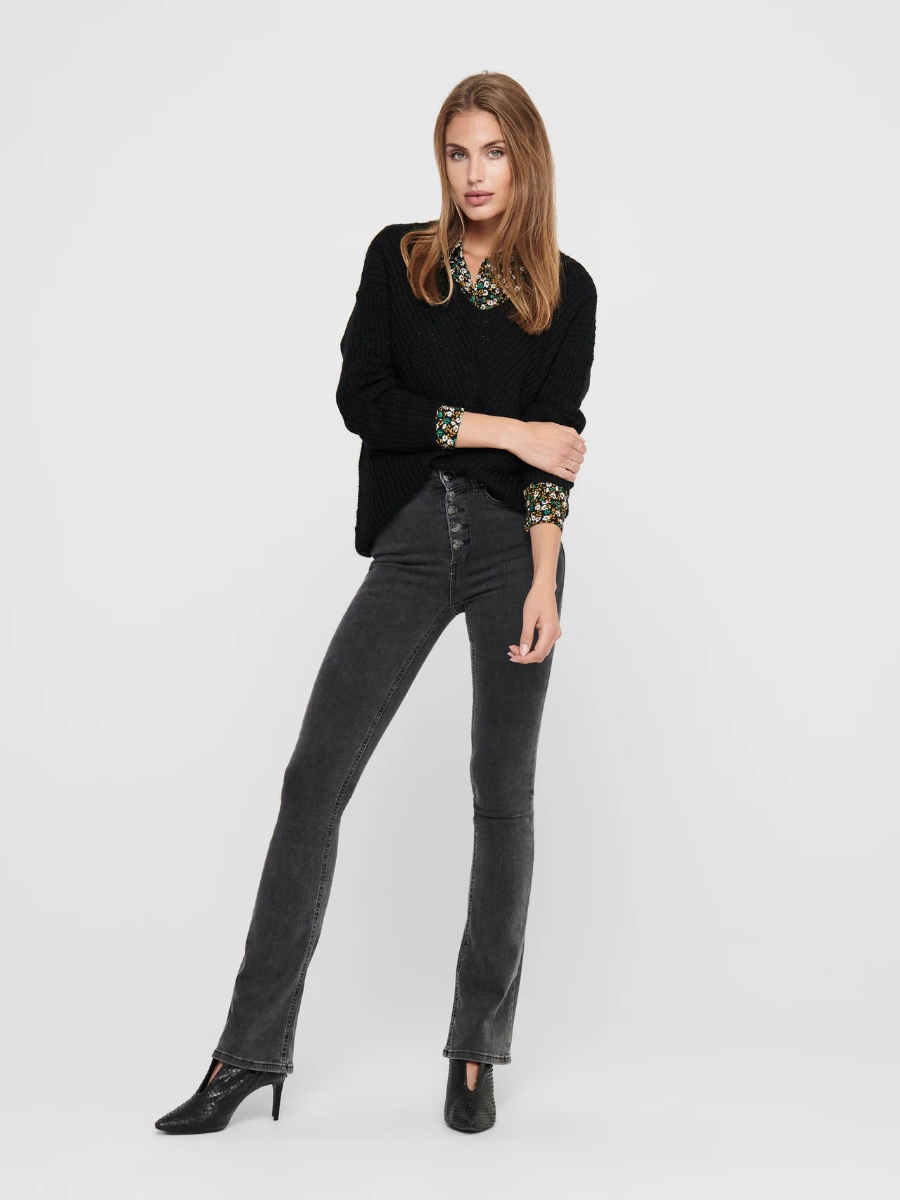 5714913455431_5714913455455_5714913455424_5714913455417_5714913455448_(15208245__Black__2__20250909115736889.jpg)_ORGAHUB