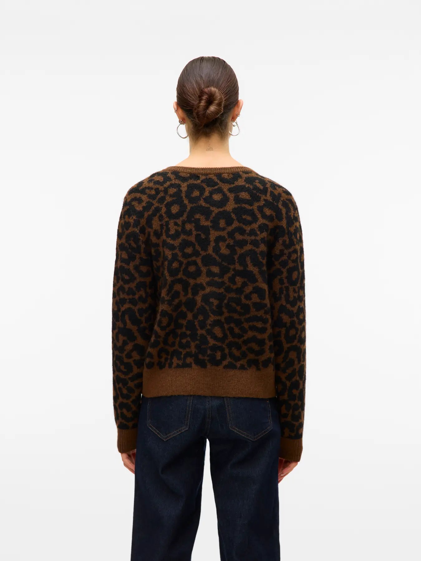 5715727647890_5715727647883_5715727647869_5715727647845_5715719992175_(10331281__Emperador W. BLACK LEO PATTERN__2__20250909112514307.jpg)_ORGAHUB