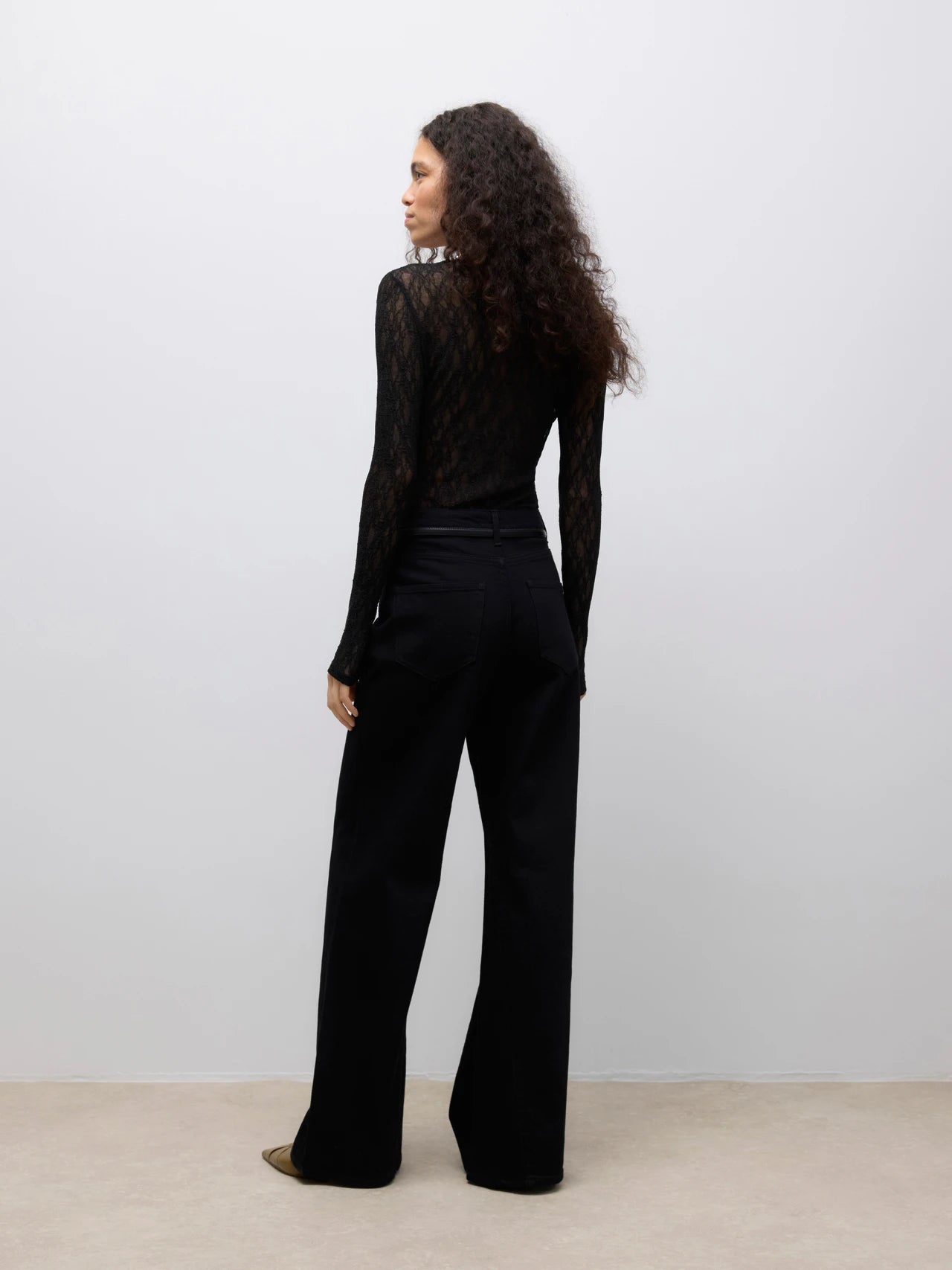 5715732239042_5715732237178_5715732237161_5715723338587_(10334538__Black__2__20250912112318068.jpg)_ORGAHUB