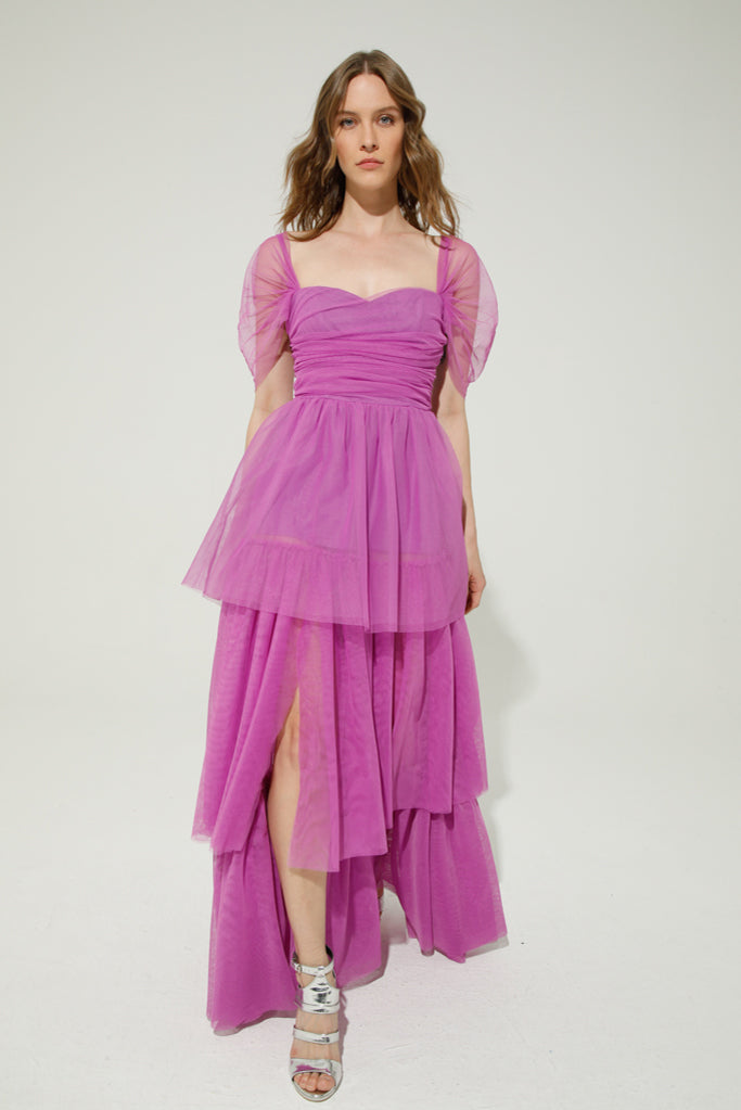 Robe longue en tulle